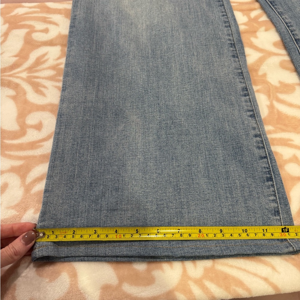 Kut from the Kluth Wide Leg Light Blue size 12 Women’s Jeans - Picture 7 of 8
